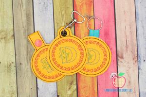 D Name Key Fob.jpg Keyfob Keychain ITH