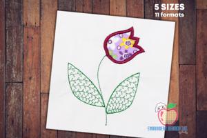 Tulip Flower With The Leaves Applique Design