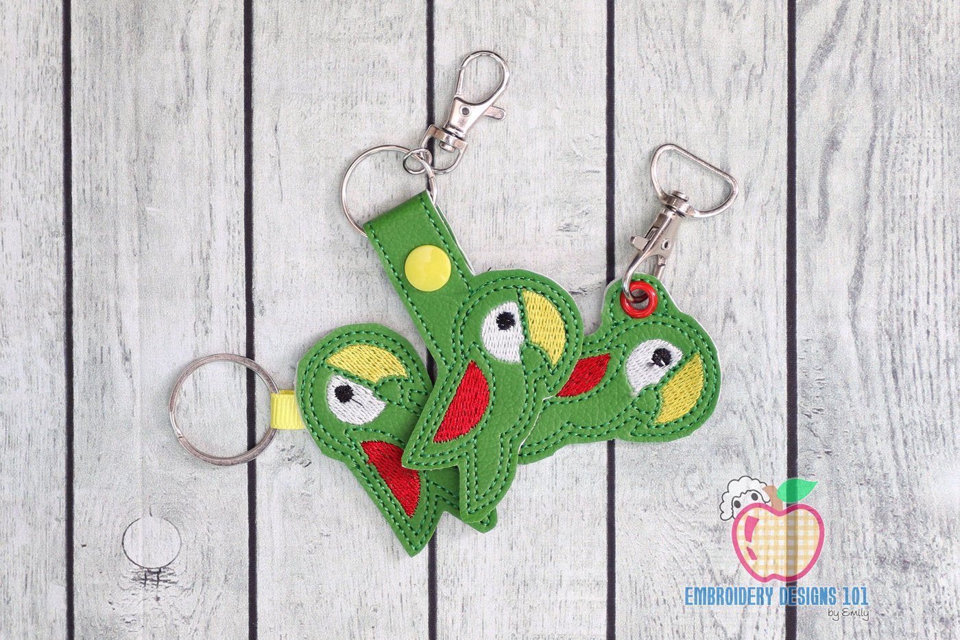 Cute Parrot Bird ITH Snaptab Keyfob Design