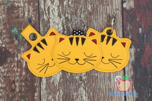 Sleeping cat ITH Snaptab Keyfob Design