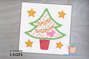 Beautiful Decorated Christmas Tree Applique