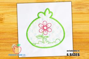 Spring Flower Inside The Round Embroidery Design