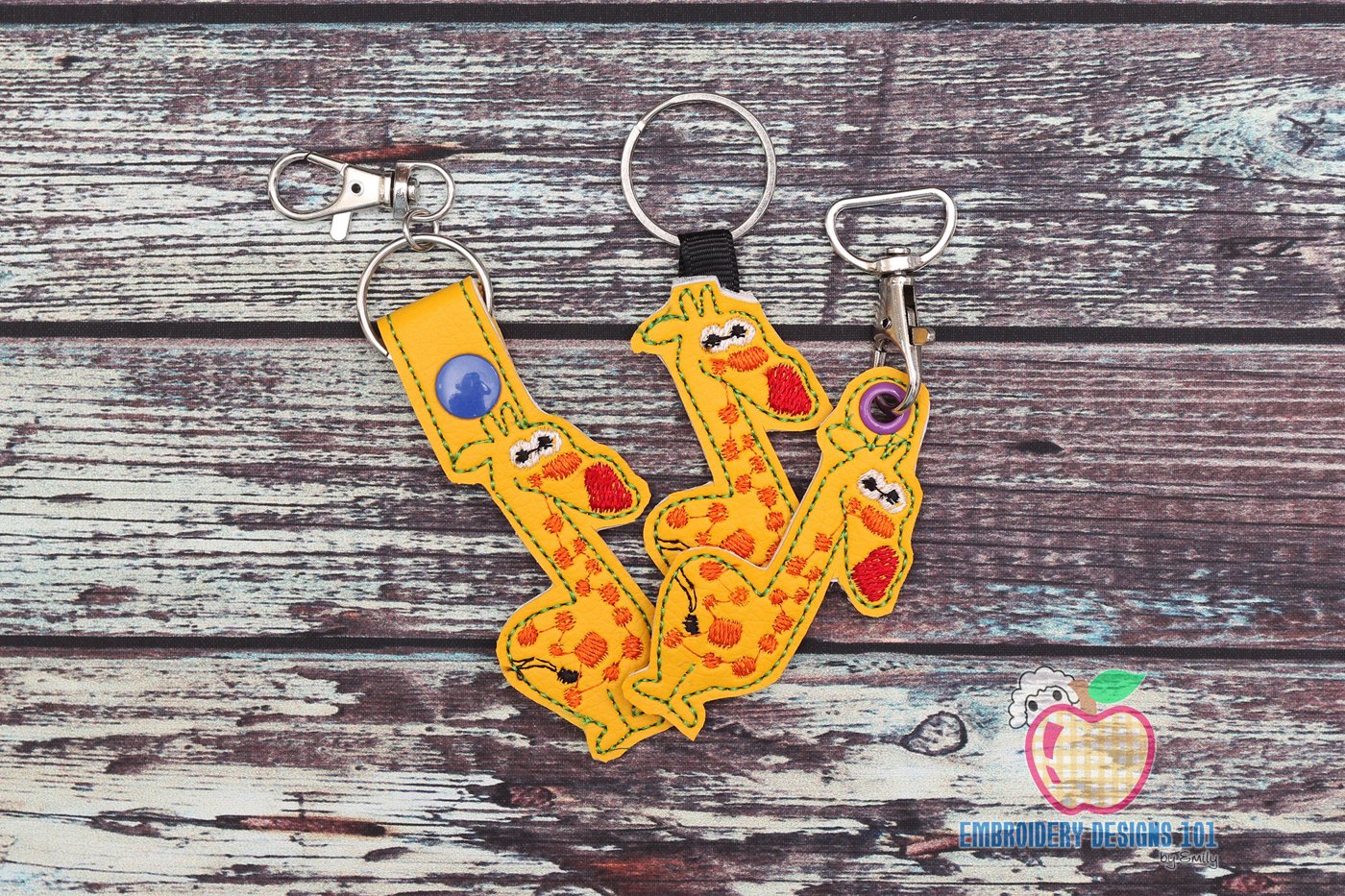 Adorable Giraffe Cartoon ITH Keyfob Design