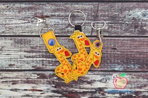 Adorable Giraffe Cartoon ITH Keyfob Design