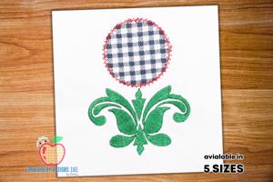 Leaf Paisley Design with Circle Applique Pattern
